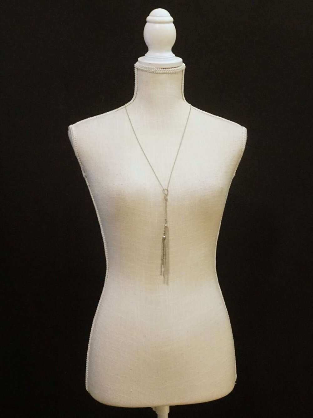 Vintage Silver Tone Long Lasso Knote with Ball Chain & Tassel Pendant 16” Drop